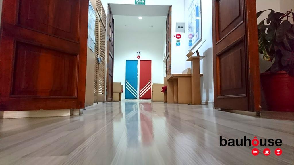 Bauhouse Backpacker Hostel Cuenca Bagian luar foto