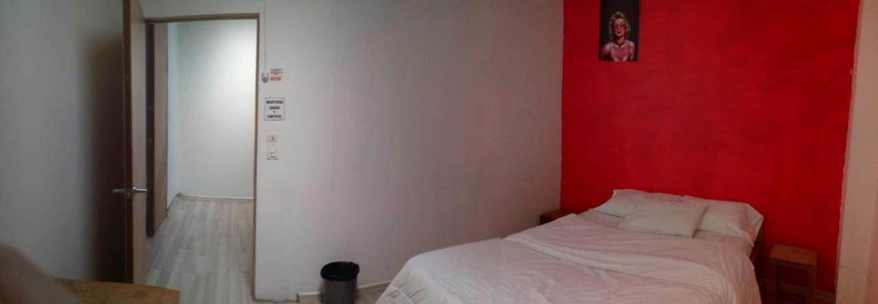 Bauhouse Backpacker Hostel Cuenca Bagian luar foto
